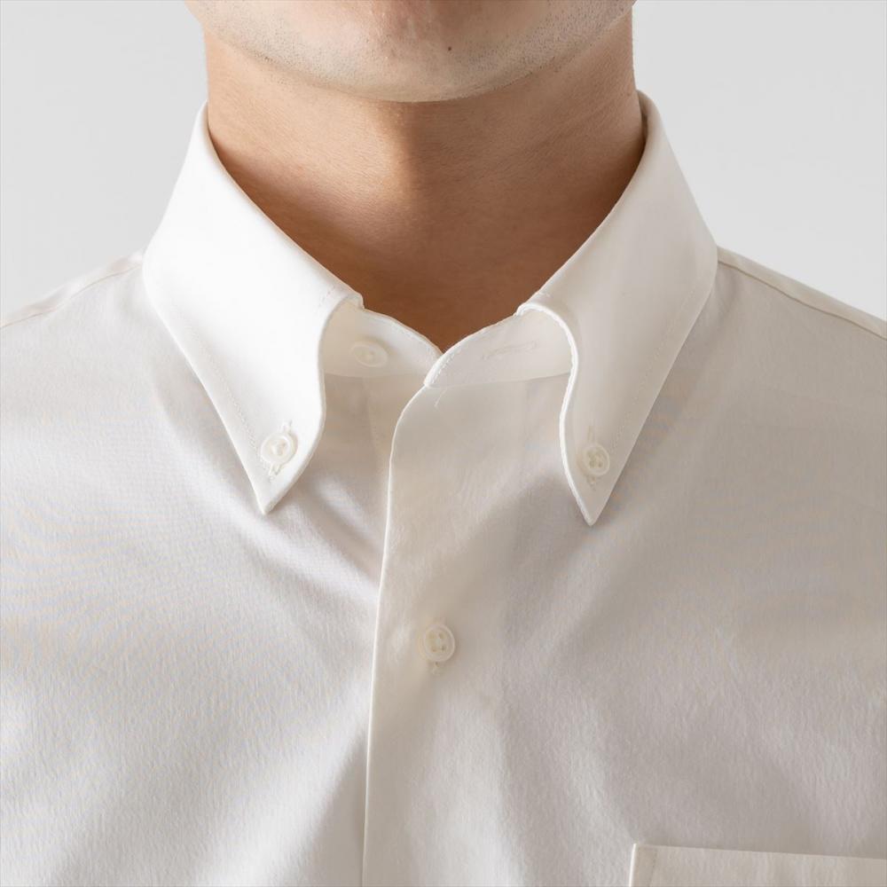 COOLMAXストレッチ スマートドレスシャツ＜オフホワイト＞:モデル身長：180cm・着用サイズ：L41-86