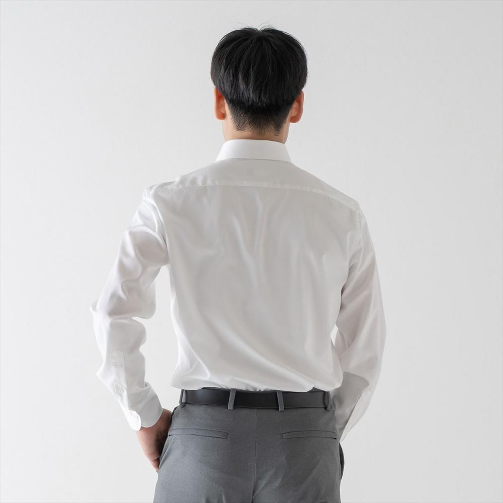 イージーケアスマートドレスシャツ＜ホワイト＞:モデル身長：180cm・着用サイズ：L41-86